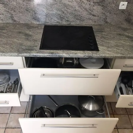 Le Clos De La Tour Piscine Chauffee