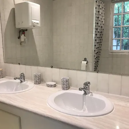 Le Clos De La Tour Piscine Chauffee Villa